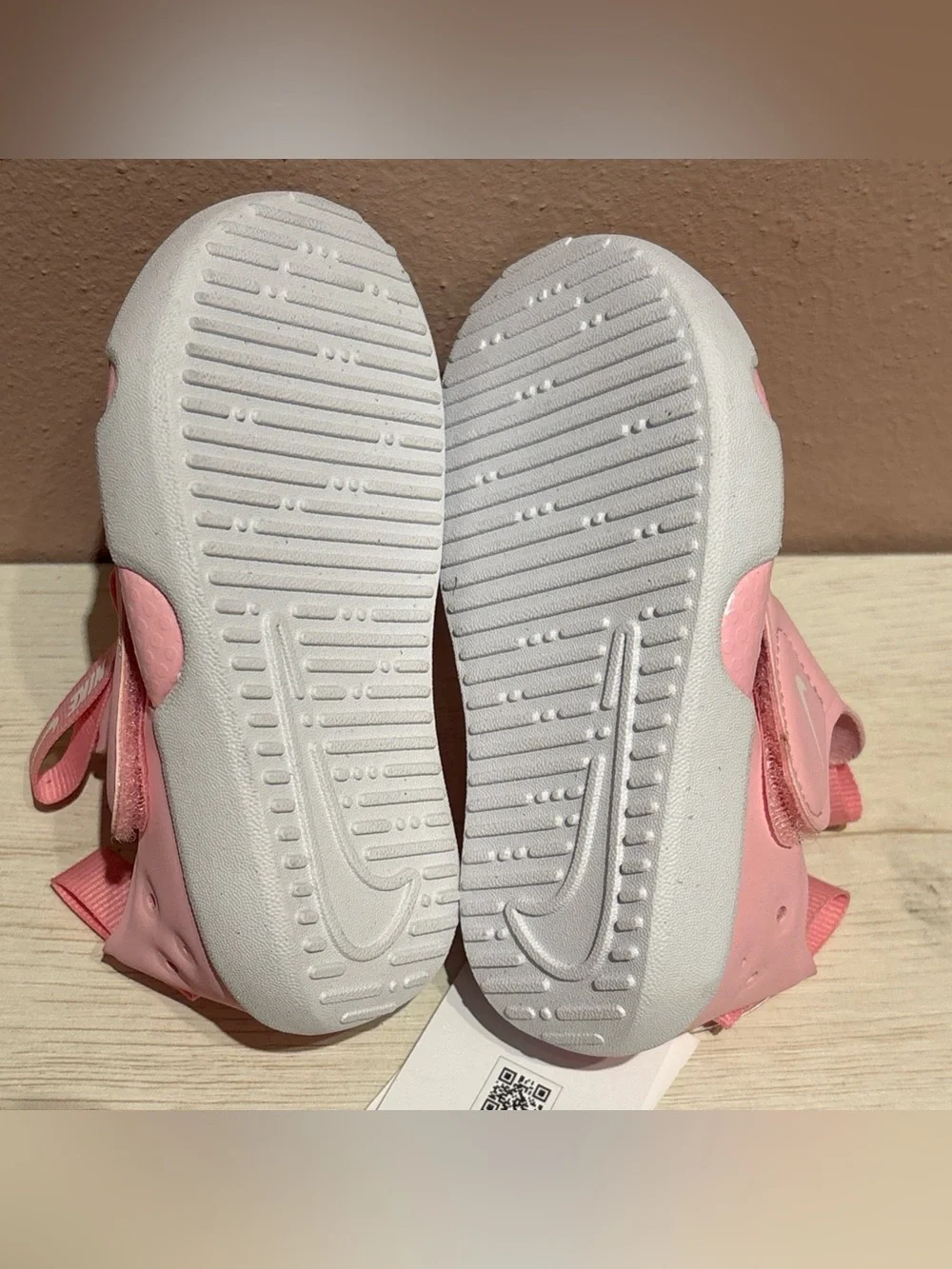Nike Sunray Protect 4 Water Shoes Sandals Pink/White Closed Toe Sz Toddler 5 5C